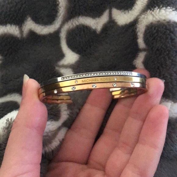 Michael Kors stackable bracelets - Picture 2 of 2